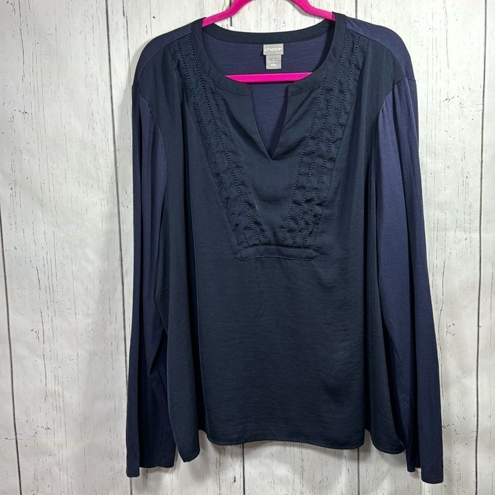 Chicos Pleated Split Neck Navy Blue Popover Stretch Soft Travel Tunic Top Blouse